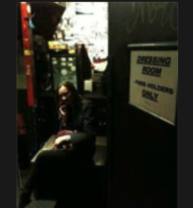 Ceri on Bass - backstage at the Roadhouse Manchester