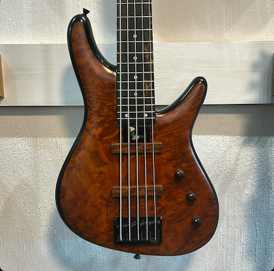 Sugi 5str Custom Bass guitar